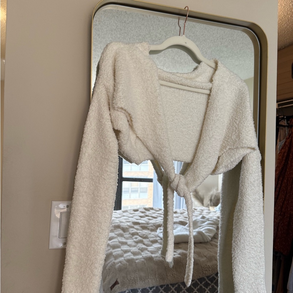 SKIMS Cozy Knit Tie-Front Crop Top and Jogger Loungewear Set in Cream - Picture 2 of 3
